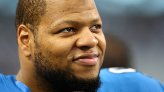 Report: Ndamukong Suh Set To Sign 6-Year, $114M Deal With Miami Dolphins
